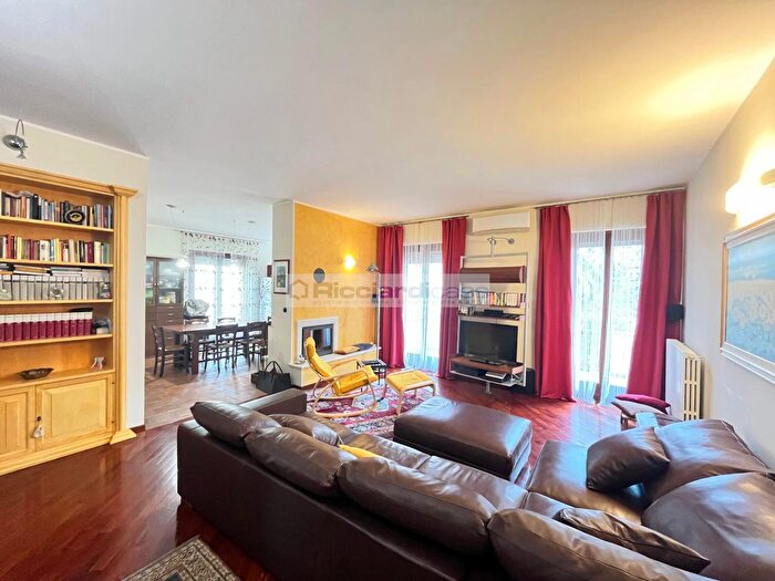 Appartamento quadrilocale in vendita in Monte Urano