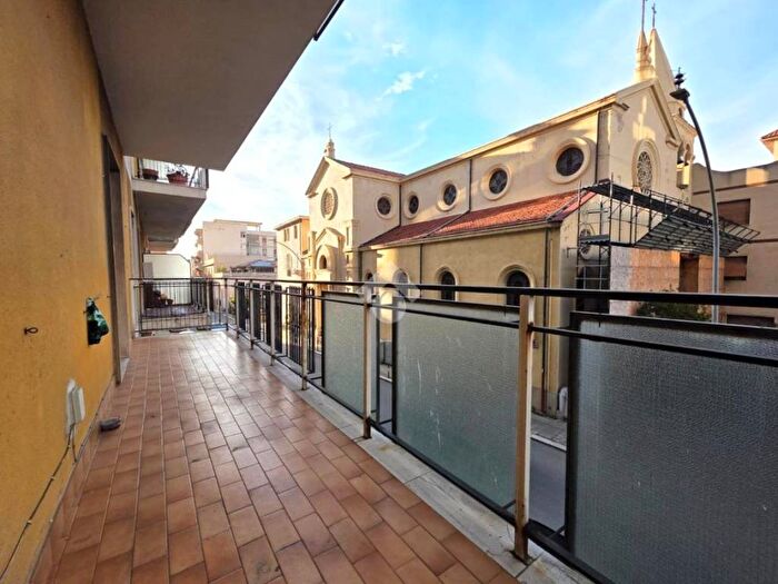 Appartamento trilocale in affitto in Via Itria, Sbarre, Reggio Calabria