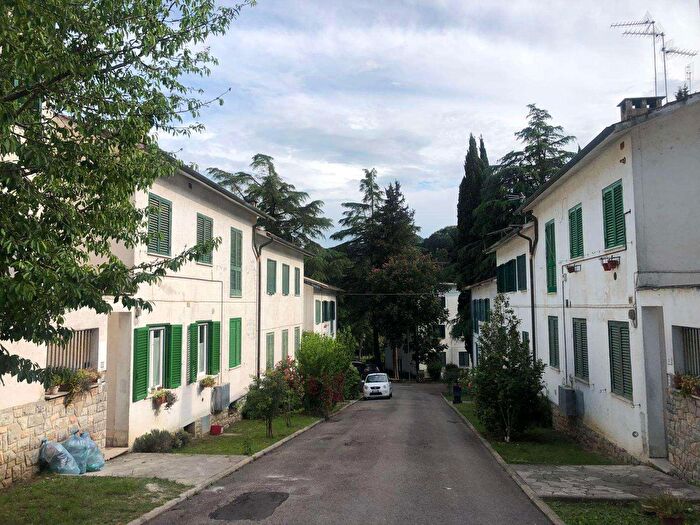 Appartamento quadrilocale in vendita in Via Molière, Panicale
