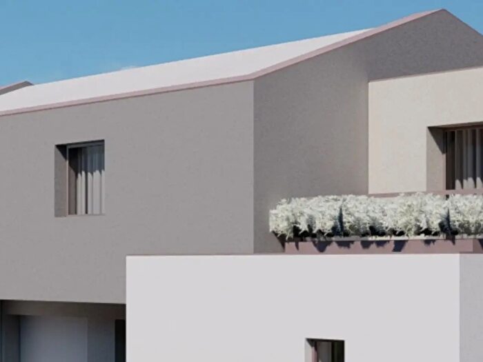 Casa con 6 locali in vendita in Pederobba