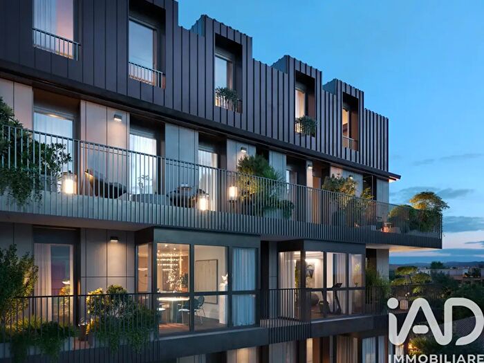 Appartamento trilocale in vendita in Via Soffredini, Milano