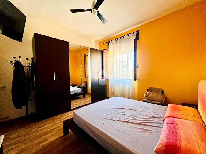 Appartamento trilocale in vendita in Via Indipendenza, Mantova