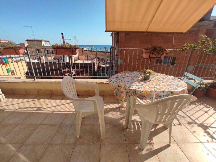 Appartamento bilocale in affitto in Via Duca degli Abruzzi, Centro, Ladispoli