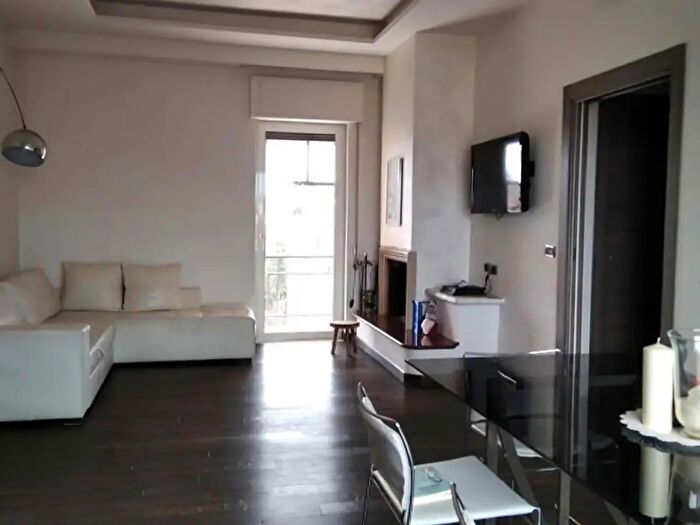 Appartamento quadrilocale in vendita in Viale Mellusi, Benevento