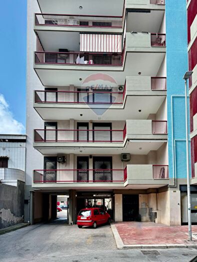 Appartamento quadrilocale in vendita in Via Ritelli, Bari