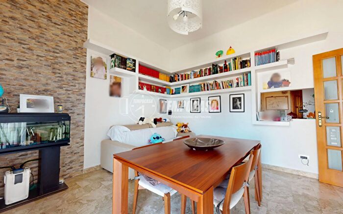 Casa trilocale in vendita in Via Monforte, Bari