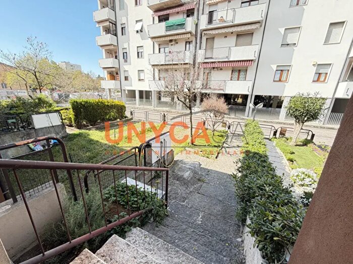 Casa con 5 locali in vendita in Verona