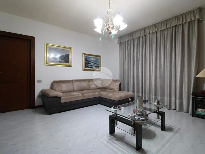 Appartamento quadrilocale in vendita in Via Carlo Rosselli, Quartucciu