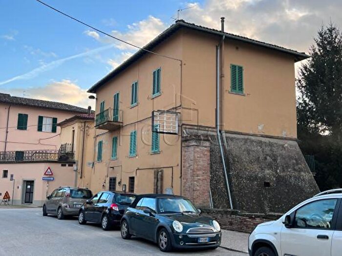 Appartamento con 6 locali in vendita in Via Settemb, Citta Di Castello