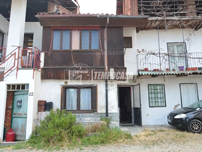 Casa trilocale in vendita in Via Bernardo Chiatello, Levone
