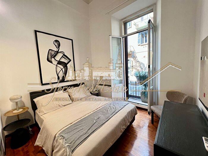 Appartamento trilocale in affitto in Via Orti, Quadronno Crocetta, Milano