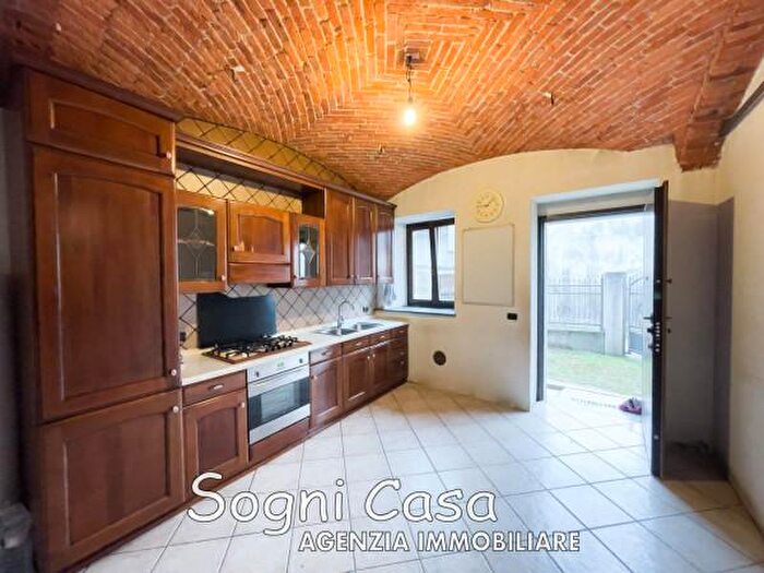 Casa con 5 locali in vendita in Via Giacomo Matteotti, Suno