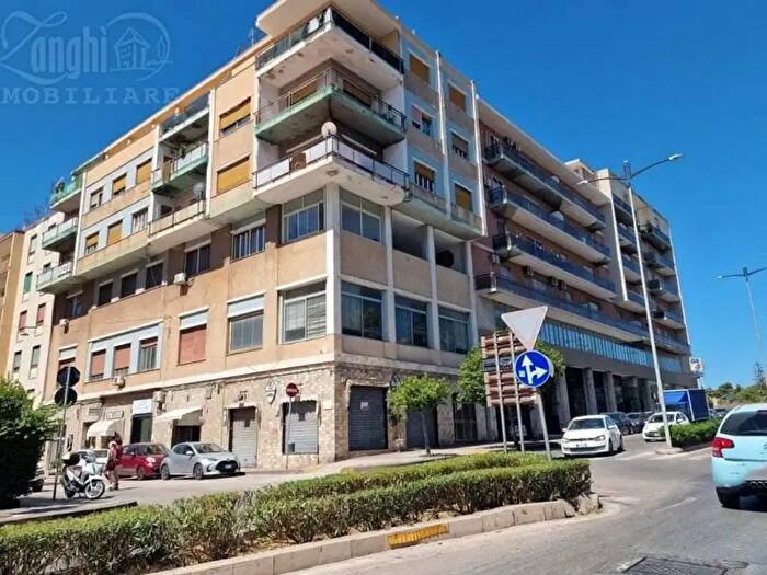Appartamento con 12 locali in vendita in Siracusa