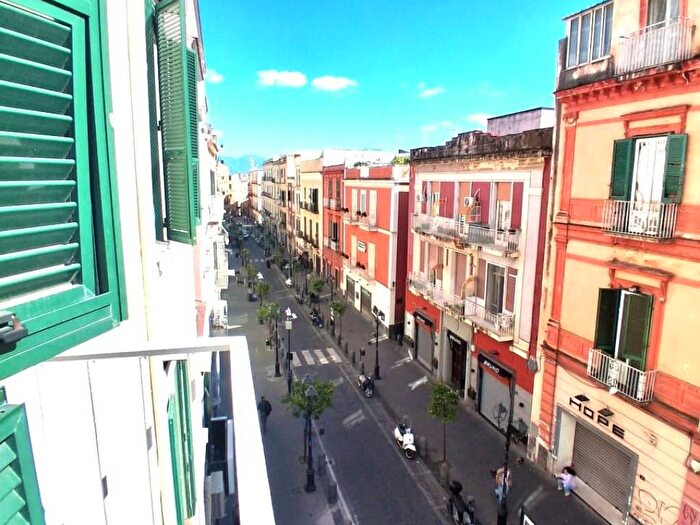 Appartamento bilocale in affitto in Via Roma, Torre del Greco