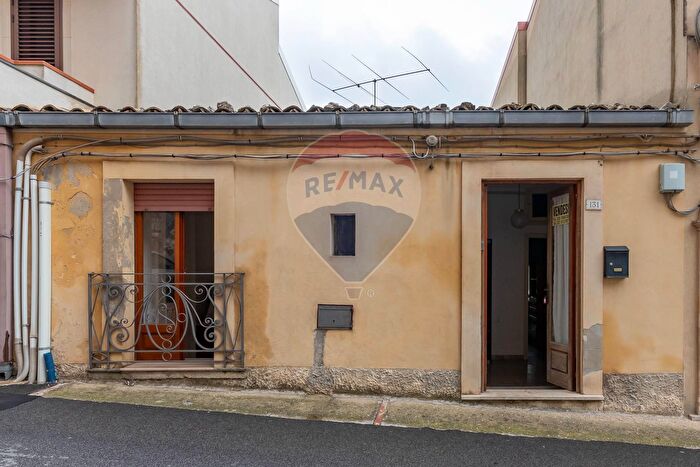 Casa con 5 locali in vendita in Via Gulfi, Chiaramonte Gulfi