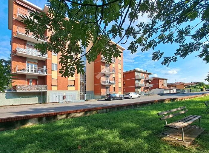 Appartamento trilocale in vendita in Via Alfredo Tornaghi, Cassano DAdda