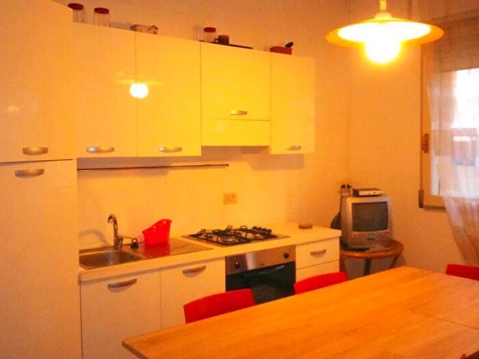 Appartamento trilocale in affitto in Viale Dei Lecci, Lido degli Estensi, Comacchio