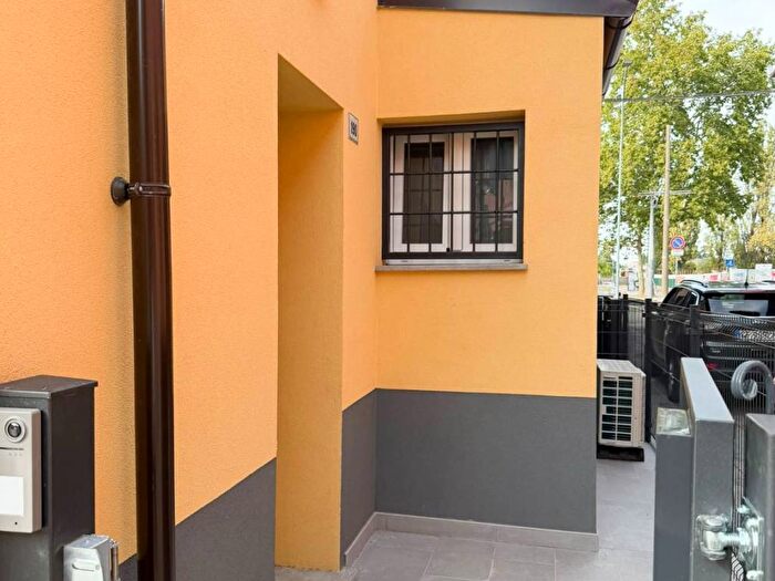 Appartamento monolocale in affitto in Via Andrea Costa, Saragozza fuori Porta, Bologna