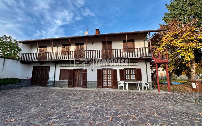 Case in Vendita e in Affitto - 3