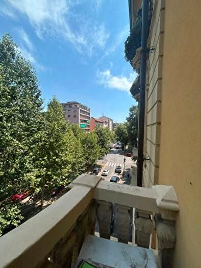 Appartamento trilocale in affitto in San Vittore, Milano