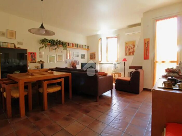 Casa quadrilocale in vendita in Via Leonardo da Vinci, Sedriano
