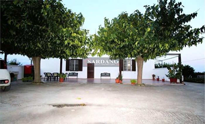 Casa quadrilocale in vendita in Latiano