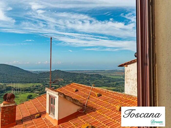 Appartamento trilocale in vendita in Generale C Citerni, Scarlino