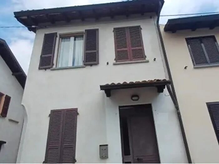 Casa trilocale in vendita in Montescano