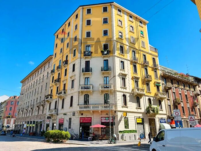 Appartamento bilocale in vendita in Via Scrivia, Milano