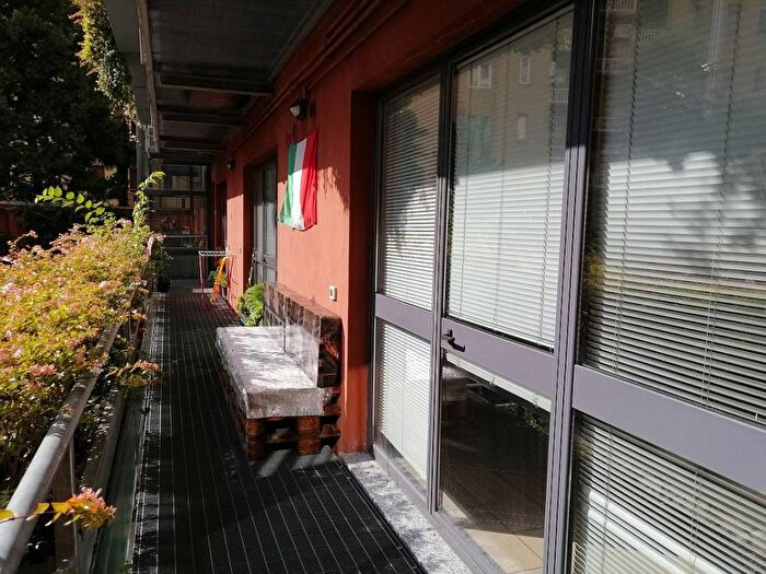 Appartamento trilocale in affitto in Via Baldassare Longhena, Corvetto, Milano