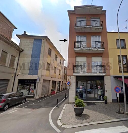 Appartamento trilocale in vendita in Via Guglielmo Marconi N°, Garlasco