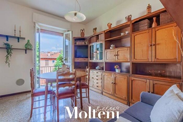 Appartamento trilocale in vendita in Via Promessi Sposi, Mandello Del Lario