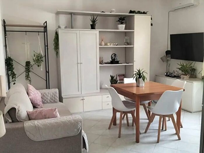 Appartamento bilocale in vendita in Via Portico Placidiano, Fiumicino