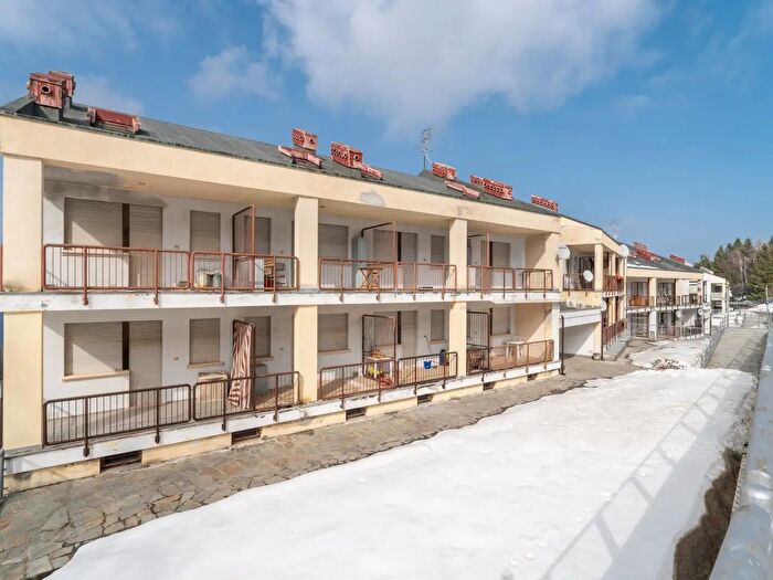 Appartamento monolocale in vendita in Via Cave, Bagnolo Piemonte