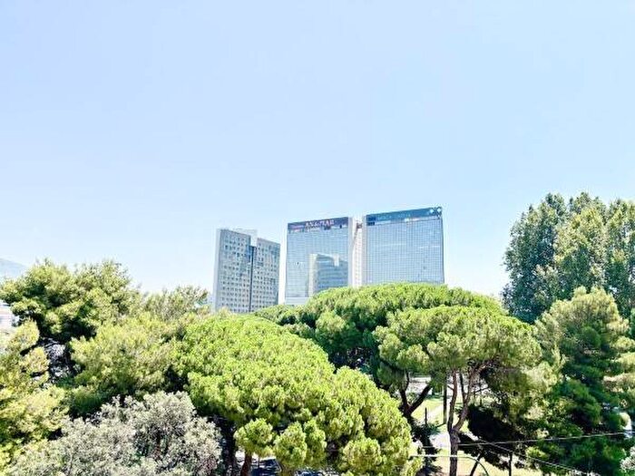 Appartamento bilocale in affitto in Via Colombo, San Vincenzo, Genova