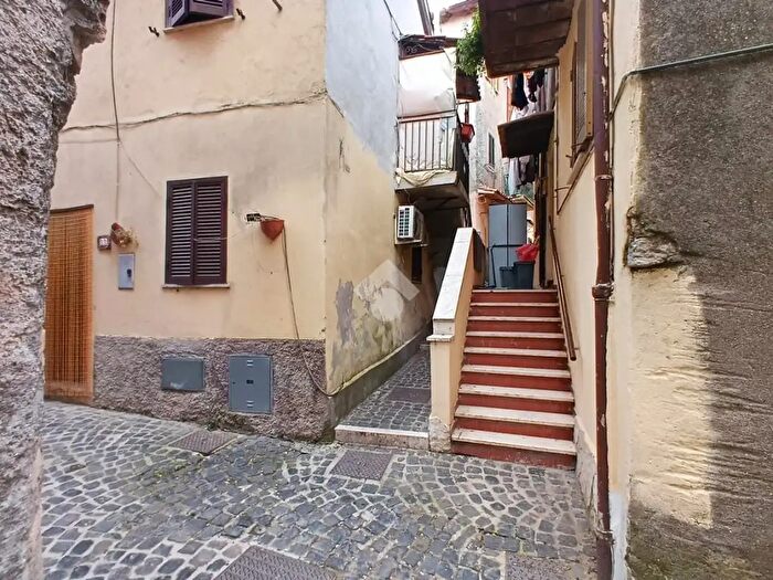 Appartamento bilocale in vendita in Vicolo Tasso, Rocca Priora