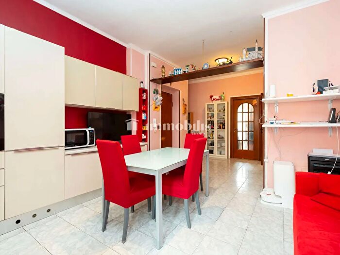 Appartamento trilocale in vendita in Via Cefalonia, Collegno