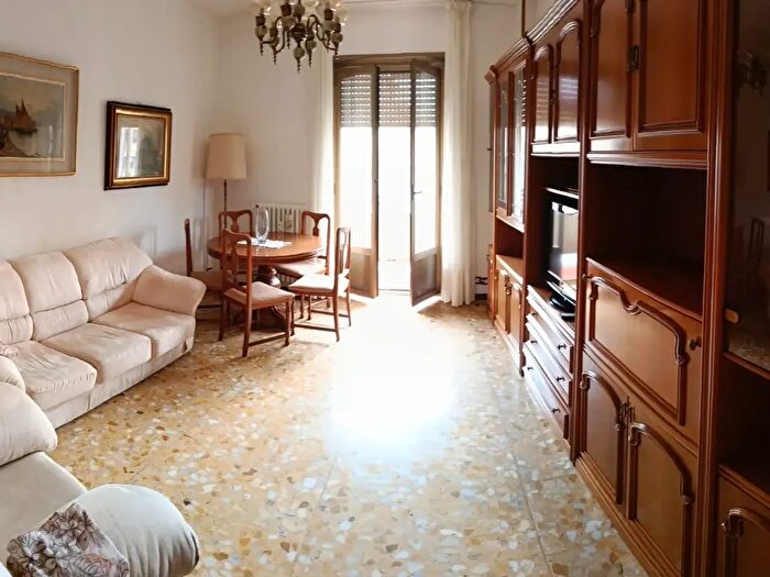Appartamento trilocale in affitto in Piazza Giovanni Bausan, Milano