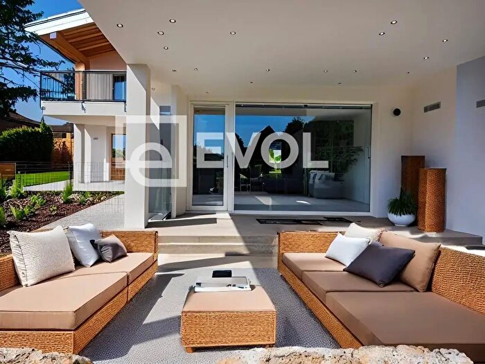 Appartamento quadrilocale in vendita in Via Giuseppe Ellero, Pozzuolo Del Friuli