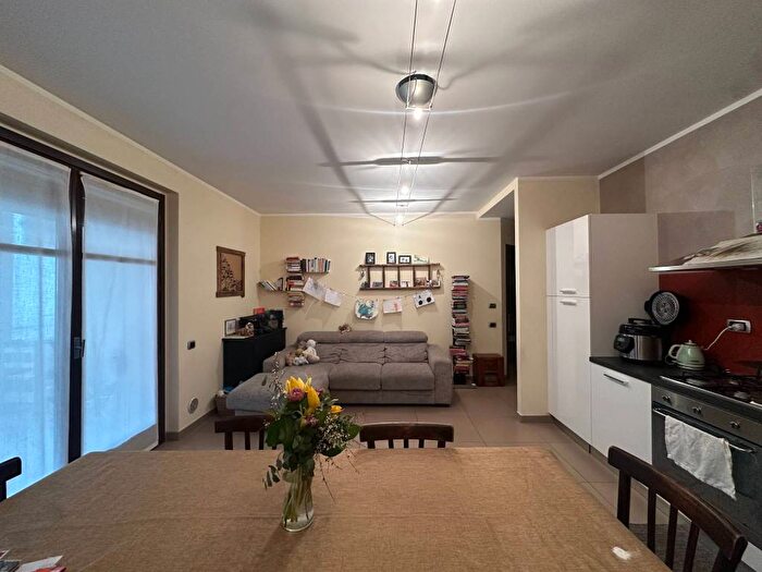 Appartamento trilocale in affitto in Via Cernaia, Centro, Savigliano