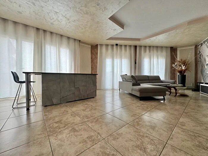 Appartamento trilocale in vendita in Via Roma Snc, Casale Di Scodosia