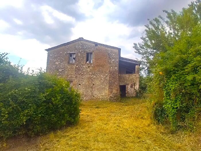 Casa con 5 locali in vendita in Strada di Corgneda, Narni
