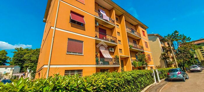 Appartamento quadrilocale in vendita in Via Dominici, Colorno