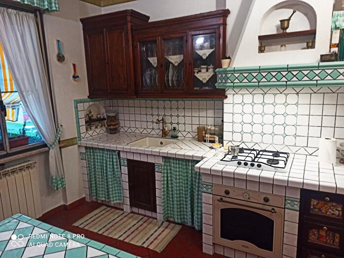 Appartamento con 5 locali in vendita in Pisa