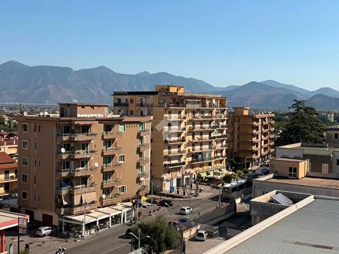 Appartamento trilocale in vendita in Via Adriana, Angri