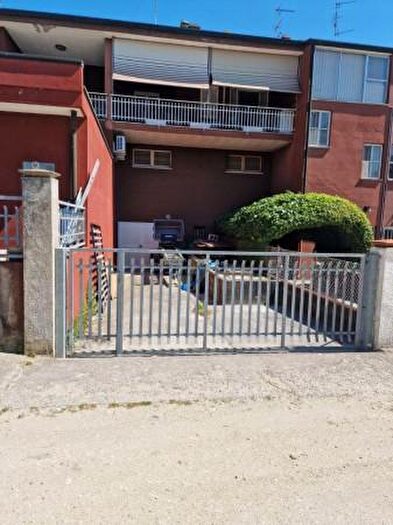 Appartamento quadrilocale in vendita in Via Valle Isola, Comacchio