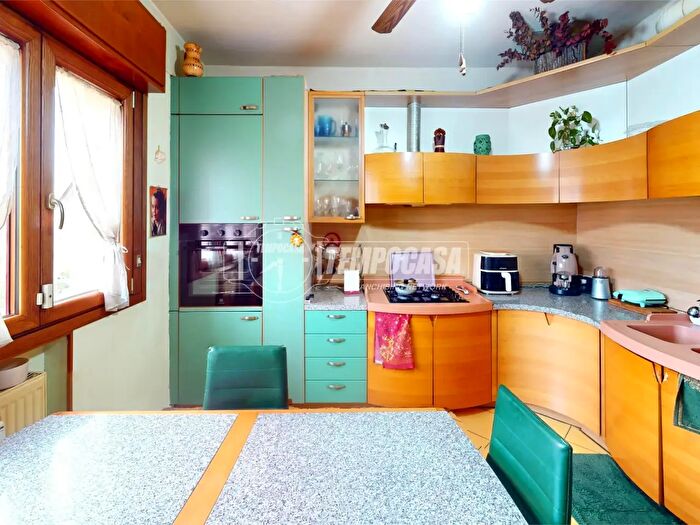 Appartamento trilocale in vendita in Via Leon Battista Alberti, Cinisello Balsamo