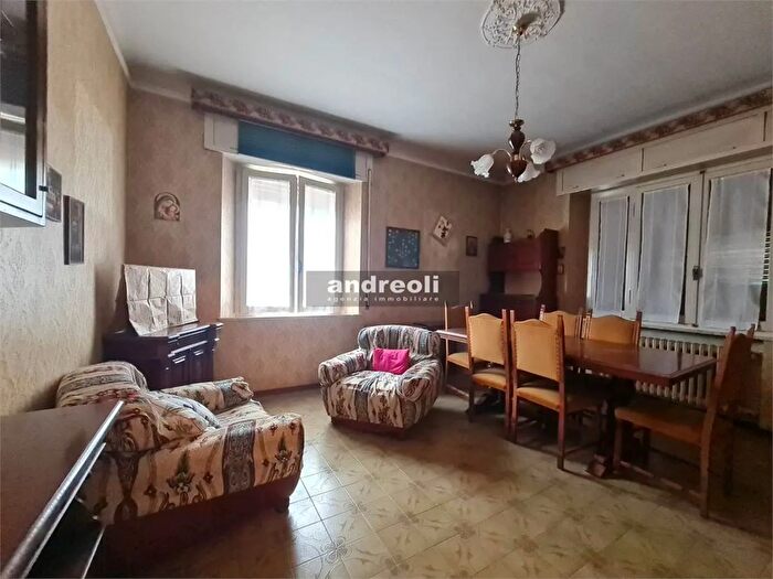 Appartamento con 6 locali in vendita in Jesi San Francesco, Jesi