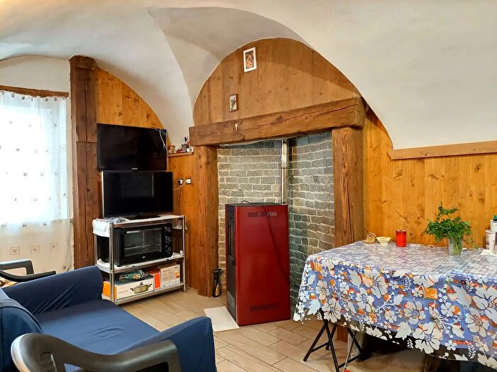 Casa trilocale in vendita in VI Madonna degli Angeli, Ormea