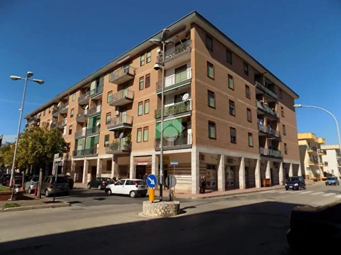 Appartamento trilocale in vendita in Via Liguria, Casagiove